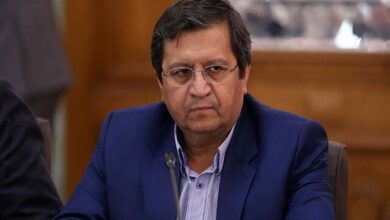 Photo of همتی: اقتصاد کشور باید پیش‌بینی‌پذیر شود
