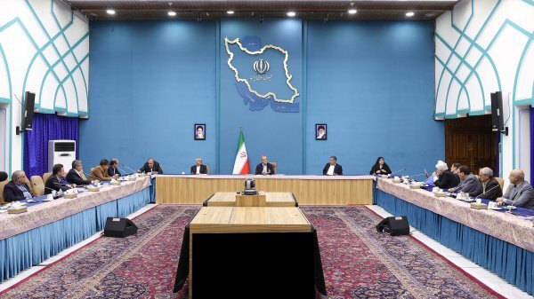 رئیس جمهور در دیدار با روسای ستادهای انتخاباتی خود: