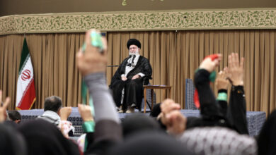 Photo of جمعی از دانش‌آموزان و دانشجویان به دیدار رهبر انقلاب می‌روند
