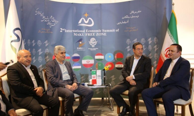 محمد نوری در دومین اجلاس بینالمللی همکاریهای اقتصادی ماکو