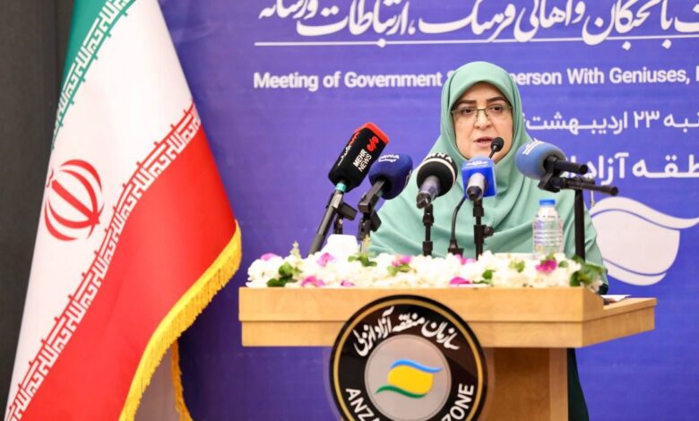 پایگاه اطلاعرسانی دولت گزارش میدهد؛ پایان سفر سخنگوی دولت به منطقه آزاد انزلی؛ از نشست با نخبگان و وعدههایی درباره بهبود زیرساختها تا مدیریت انرژی و حل مشكلات زیستمحیطی