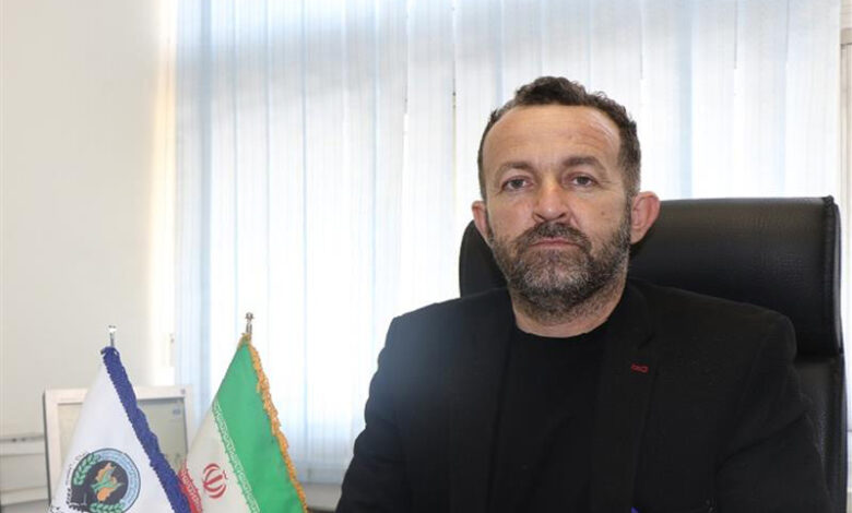 به گزارش پارسیان به نقل از وقایع نیوز: گفته میشود که سکان هدایت این اتحادیه اکنون به دست جواد ابراهیمی، مدیرعامل اتحادیه تعاونیهای دامداران استان خوزستان، سپرده شده است.