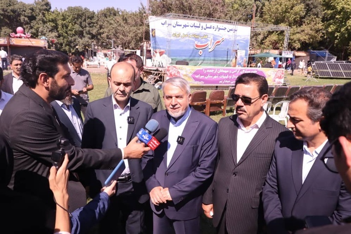 ایجاد یک بوم‌گردی در هر روستا با حمایت دولت