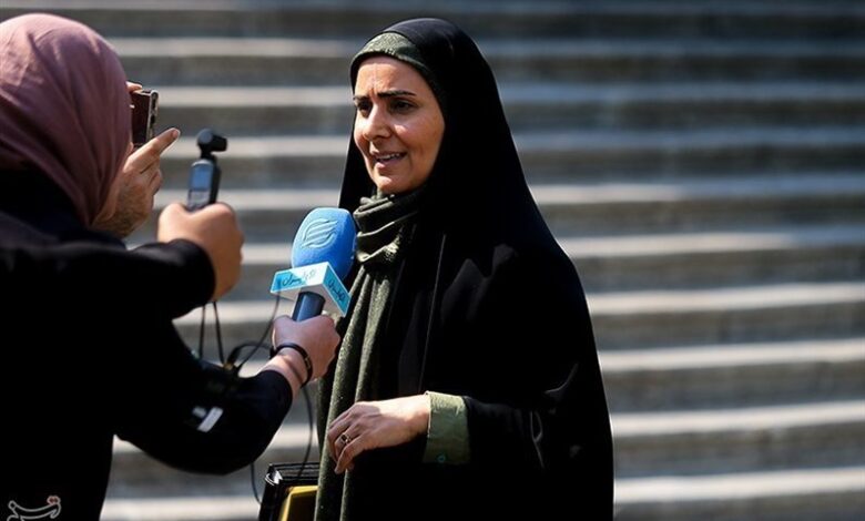 فرزانه صادقمالواجرد