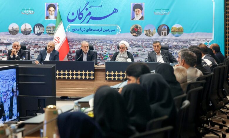 پزشکیان: مردم وارد صحنه مدرسهسازی شوند/ لزوم صرفهجویی در هزینهها