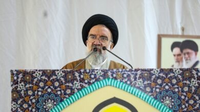 Photo of خطیب جمعه تهران: مذاکره با آمریکا سادهلوحی سیاسی است