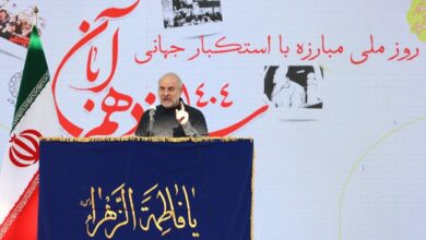 Photo of قالیباف در راهپیمایی ۱۳ آبان: ملت ایران هرگز سلطه را نمی‌پذیرد