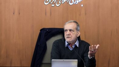 Photo of پزشکیان: معیار پرداخت حقوق باید بهره‌وری فرد باشد، نه جایگاه سازمانی