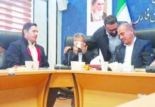 Photo of دوئل نابرابرسالم نویس ها با دلالان خبر