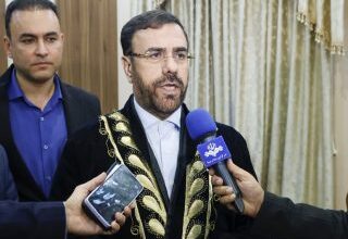 Photo of آغاز دیپلماسی منطقه‌ای دولت چهاردهم از استان فارس