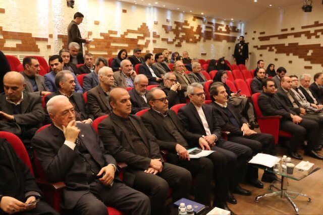 نشست هم‌اندیشی اسماعیل بقائی، سخنگو و رییس مرکز دیپلماسی عمومی وزارت امور خارجه با روسای انجمن‌های دوستی ایران و سایر کشورها در محل مجموعه فرهنگی و گردشگری عباس‌آباد برگزار شد.