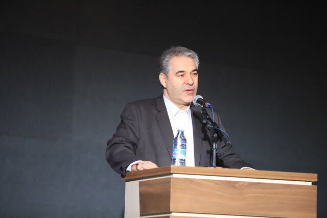 معاون توسعه مدیریت و منابع وزارت میراث‌فرهنگی، گردشگری و صنایع‌دستی با اشاره به سیاست‌های جدید این وزارتخانه پس از استقرار دولت چهاردهم، گفت: برنامه پنج‌ساله عملیاتی وزارت میراث‌فرهنگی بر اساس برنامه هفتم توسعه تدوین و برای اجرا به استان‌ها ابلاغ شده و اصلاح ساختارها در ستاد و استان‌ها نیز در همین راستا انجام شده است.