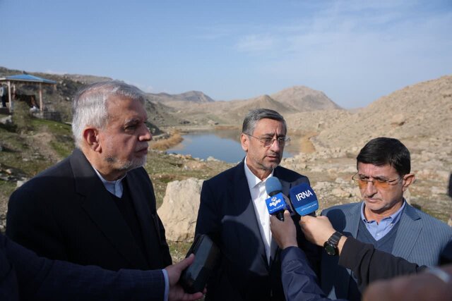 استاندار لرستان گفت: امسال شاهد دومین سفر وزیر میراث‌ فرهنگی،گردشگری و صنایع دستی به استان هستیم که این امر نشان‌دهنده عزم دولت و وزیر برای توسعه ظرفیت های لرستان در حوزه میراث فرهنگی و گردشگری است.