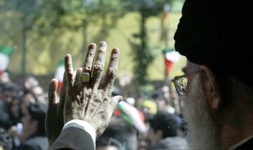 کاروان (بدرقه خورشید) از کیش عازم تهران می‌شود