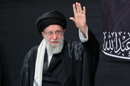 اعزام 30 دستگاه اتوبوس از منطقه آزاد اروند برای حضور زائران در مراسم وداع با رهبر شهید
