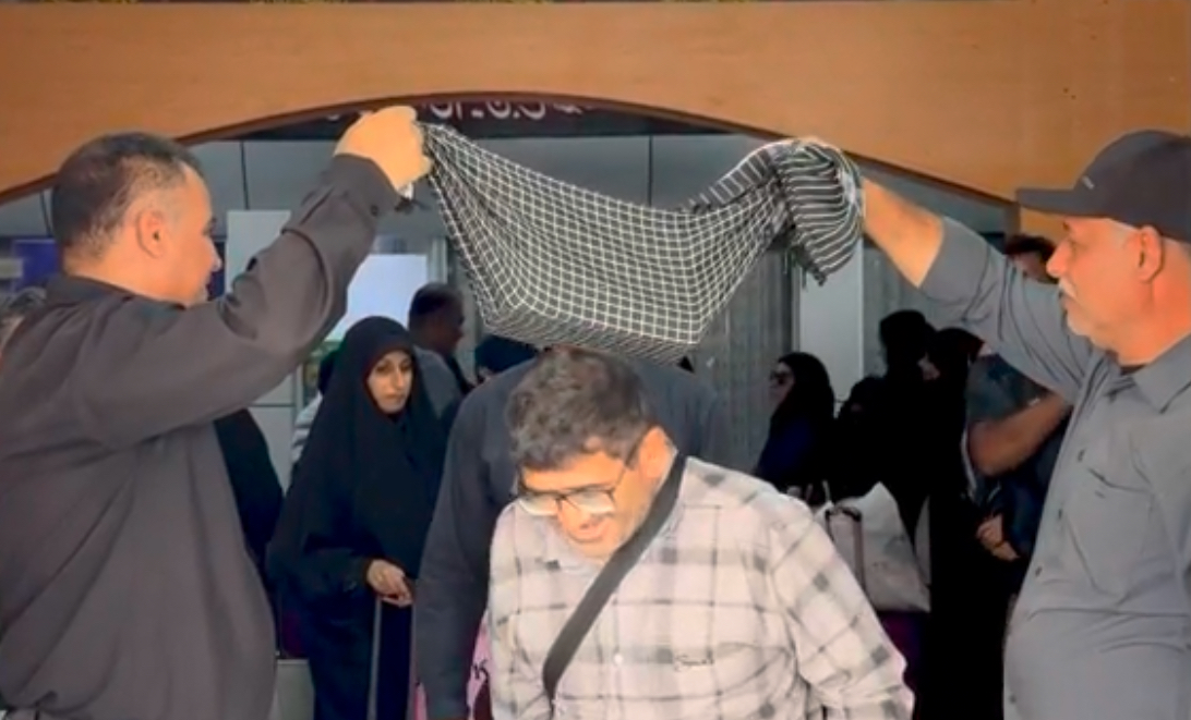 آماده‌سازی موکب شهدای نخل‌گل جنگ رمضان قشم در مشهد مقدس