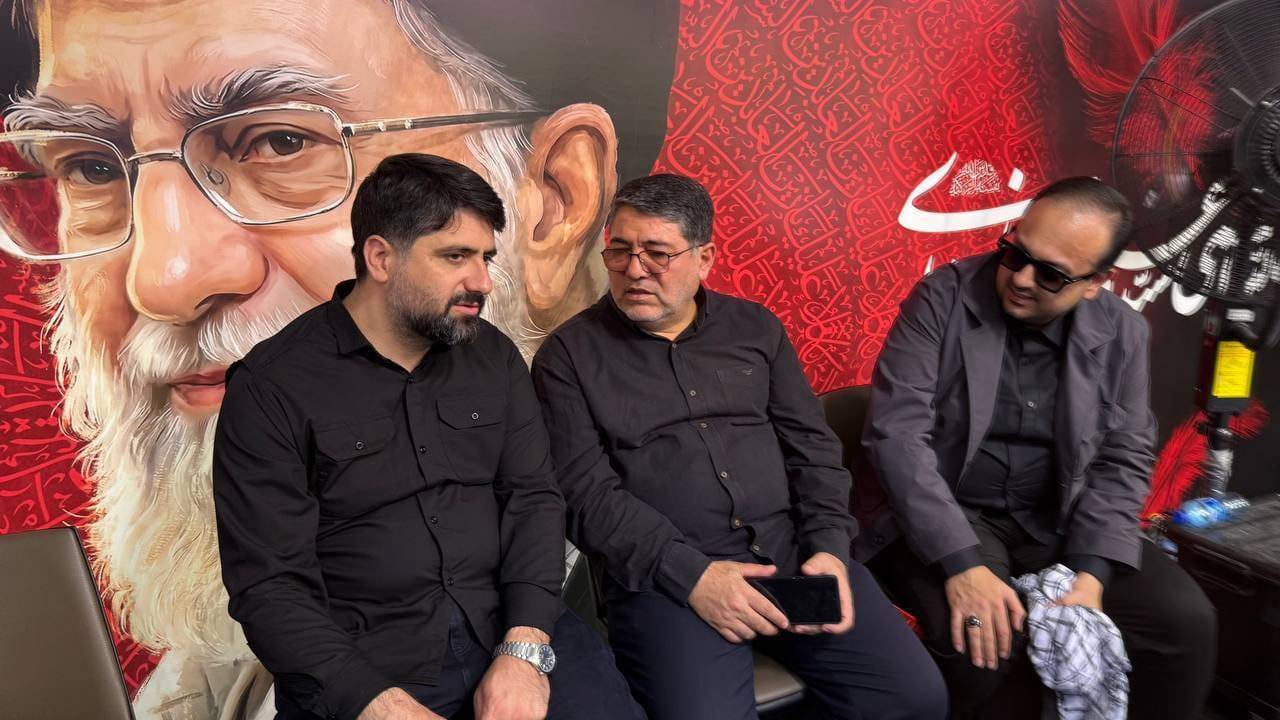 بازدید مدیرعامل شرکت بین‌المللی توسعه صنایع و معادن غدیر از موکب فولاد غدیر نی‌ریز – پارسیان