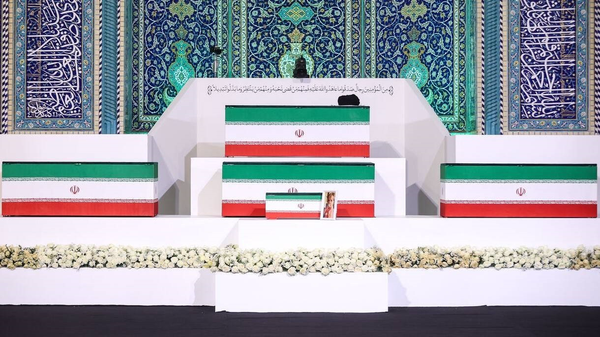 اقامه نماز بر پیکر رهبر شهید انقلاب؛ ۸ صبح فردا در مصلای تهران – پارسیان
