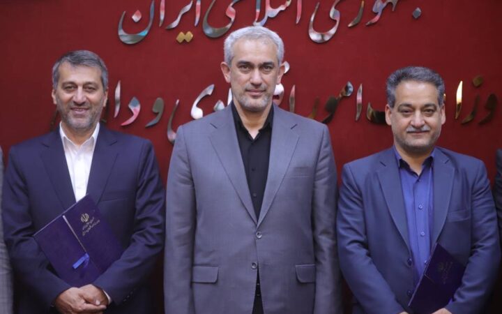 حسین فروزان دبیر شورایعالی مناطق آزاد شد