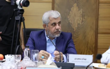 بهنام سعیدی: سرمایه‌گذاری‌های گروه مالی گردشگری آینده توسعه و اشتغال کرمان را تضمین می‌کند