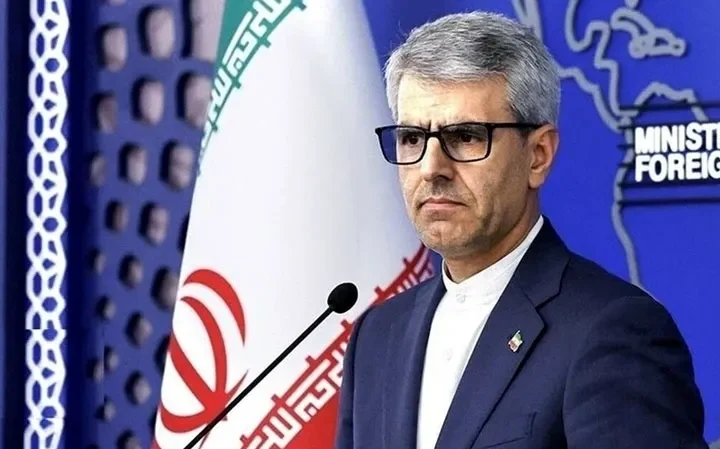 بقائی: جنگ اقتصادی آمریکا، اعلان جنگ به همه دولت‌ها