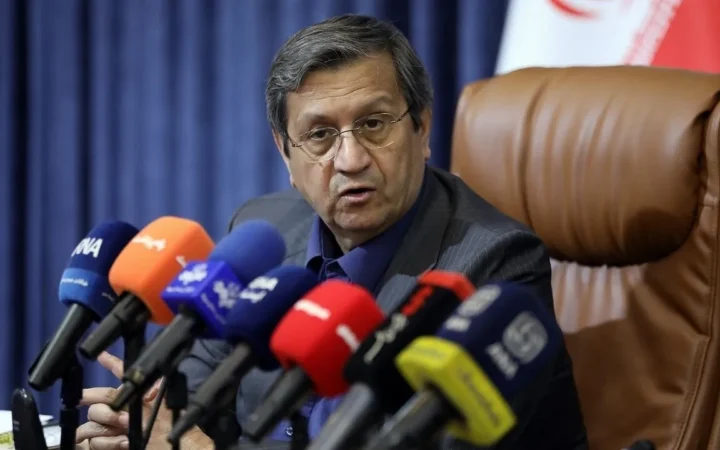همتی: تمرکز منابع شرکت ها در تهران پایان می یابد