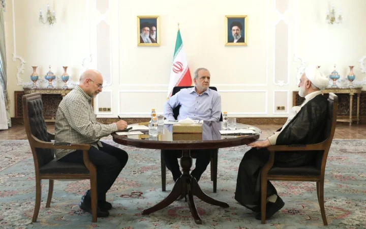 تاکید سران قوا بر هماهنگی و هم‌افزایی در جلسه مشترک به میزبانی پزشکیان
