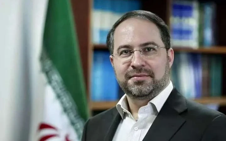 سلمان سامانی، از کانادا دیپورت شد