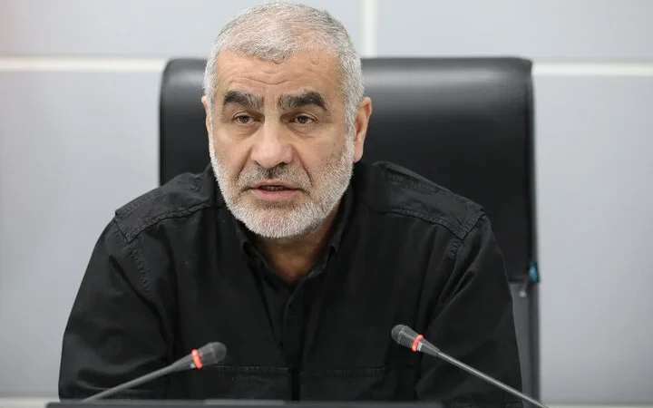 نیکزاد: مسیر تعیین‌شده توسط نیروهای مسلح در تنگه هرمز، تنها مسیر مجاز برای تردد کشتی‌هاست