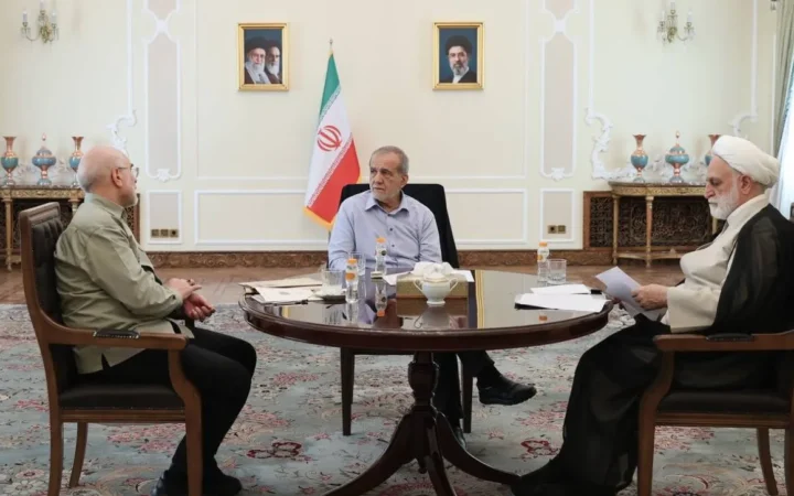 نشست سران قوا به میزبانی پزشکیان با محوریت معیشت و تحولات منطقه برگزار شد