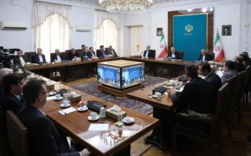 دکتر پزشکیان: توسعه روابط فرهنگی، گردشگری و تجاری با همسایگان ضرورت دارد