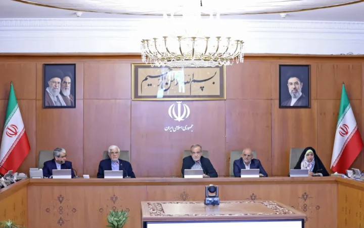 روز بدون خودرو باید از دولت و دستگاه‌های دولتی آغاز شود