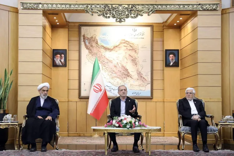با قدرت از مواضع ایران در مجامع بین‌المللی دفاع خواهیم کرد