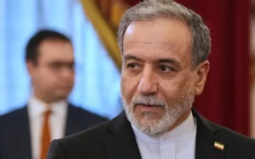 عراقچی: واشنگتن خود را از غل و زنجیر اسرائیل رها کند