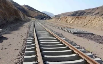 روایتی از پیشرفت ۹۳ درصدی راهآهن جنوب شرق کشور
