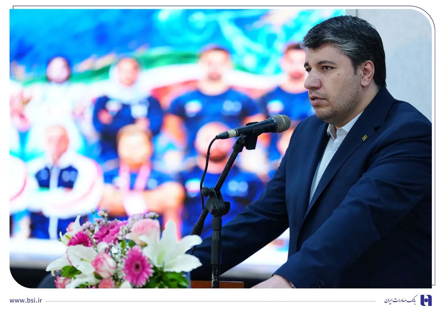 تجلیل بانک صادرات ایران از ملی‌پوشان قهرمان وزنه‌برداری