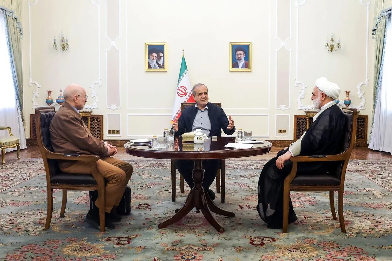 نشست مشترک سران قوا به میزبانی رئیس‌جمهور برگزار شد