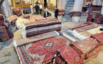ثبات نرخ ارز و ساماندهی بازار مواد اولیه، شرط بازگشت رونق به بازار فرش است