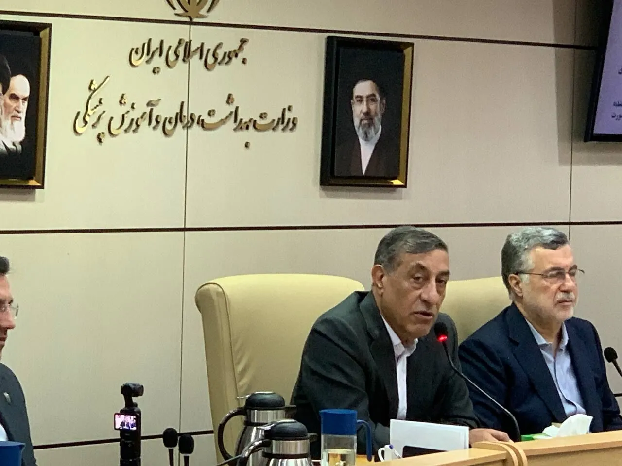 اجرای پزشک خانواده تکلیف قانونی دولت است، توقف آن موضوعیت ندارد