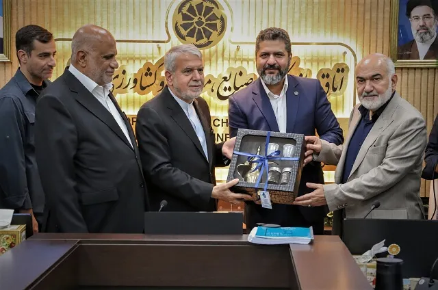 وزیر میراث فرهنگی: خرمشهر در توسعه گردشگری از اجازه وزیر معاف است